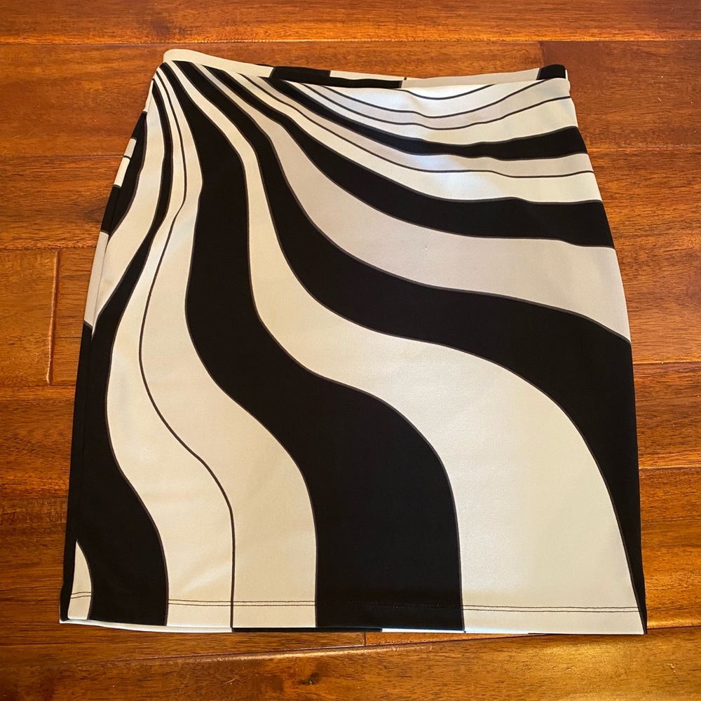 Express retro print skirt